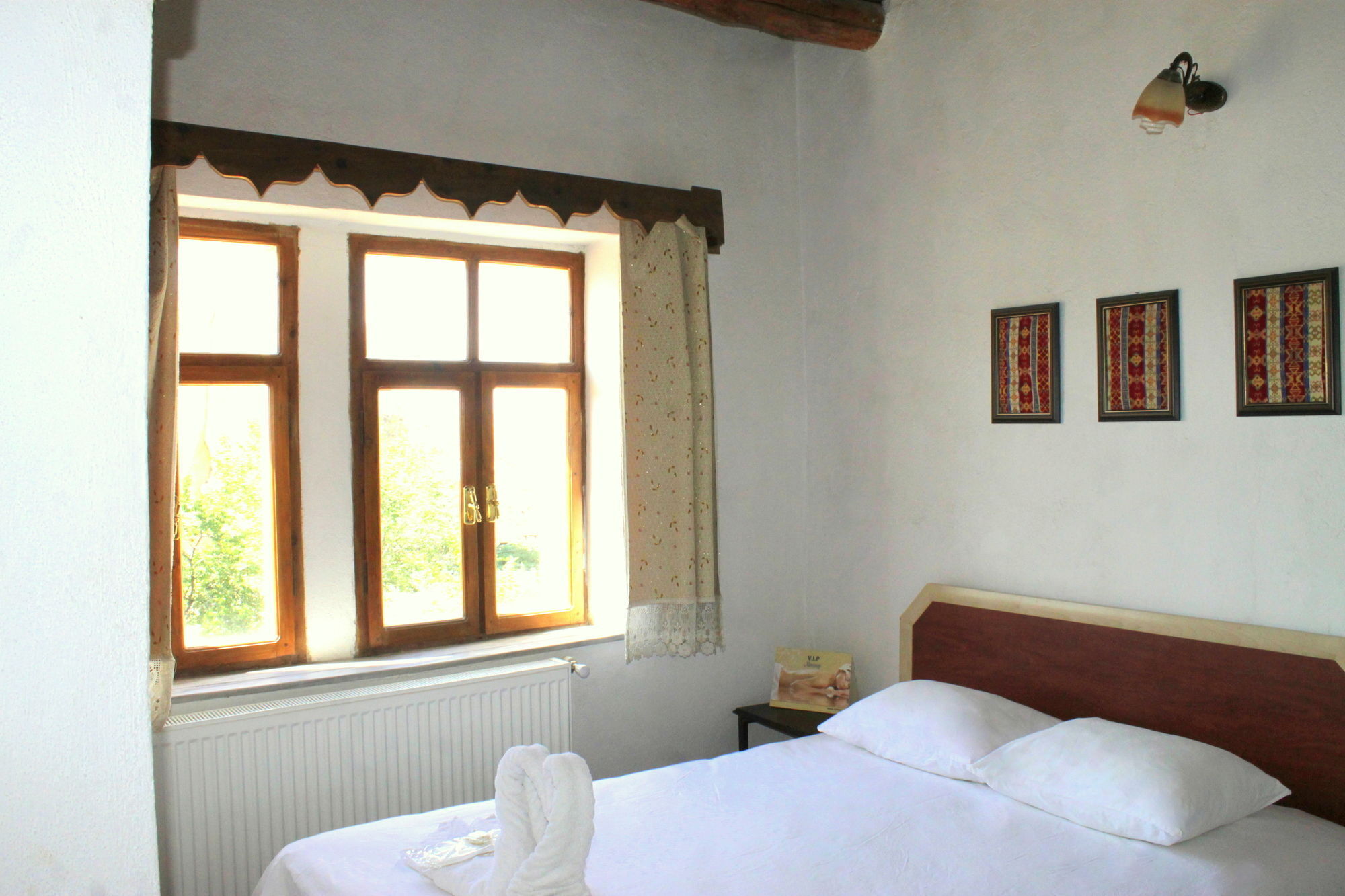 Yasin'S Place Backpackers Cave Hostel Göreme Ngoại thất bức ảnh