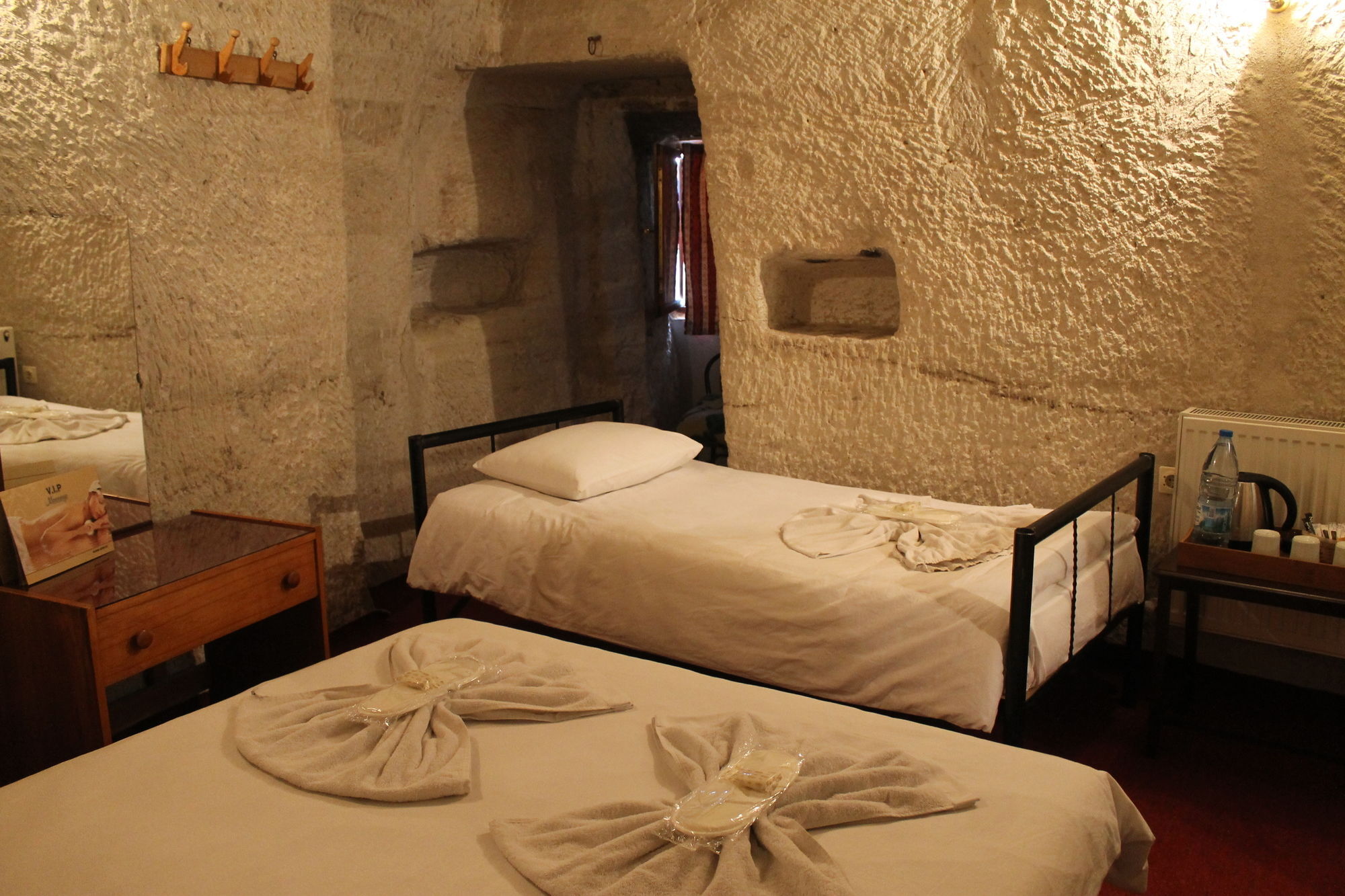 Yasin'S Place Backpackers Cave Hostel Göreme Ngoại thất bức ảnh
